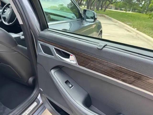 2015 Hyundai Genesis 3.8