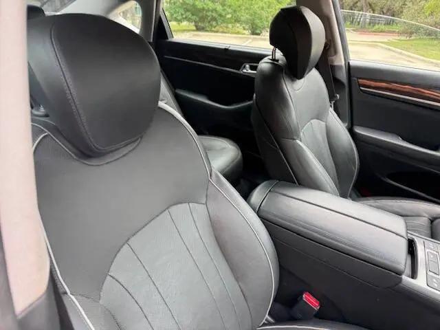 2015 Hyundai Genesis 3.8