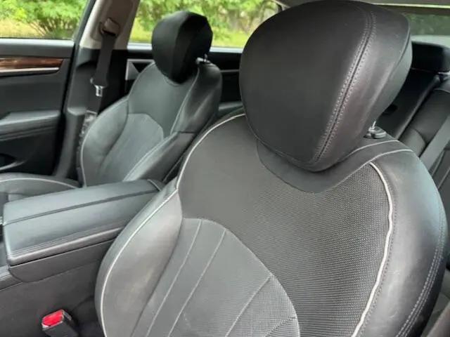 2015 Hyundai Genesis 3.8