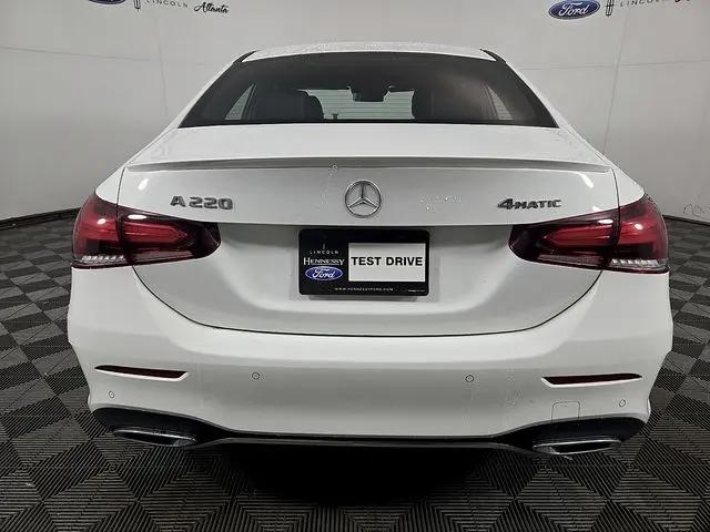 2021 Mercedes-Benz A 220 4MATIC