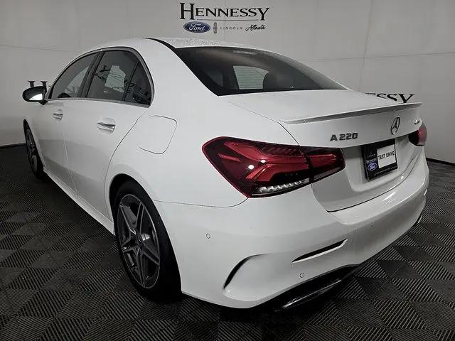 2021 Mercedes-Benz A 220 4MATIC