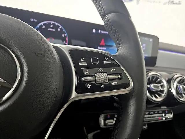 2021 Mercedes-Benz A 220 4MATIC