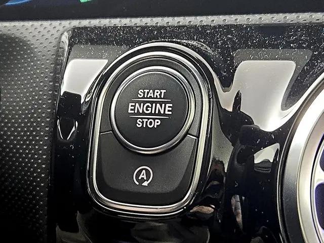 2021 Mercedes-Benz A 220 4MATIC