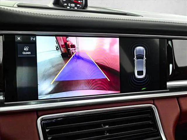 2019 Porsche Panamera 4