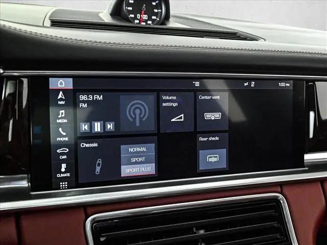 2019 Porsche Panamera 4