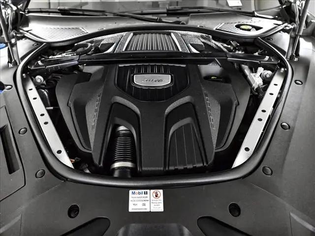 2019 Porsche Panamera 4