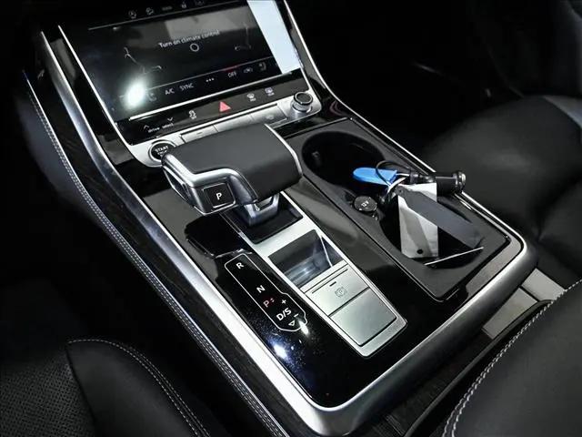 2026 Audi Q8 Premium Plus 55 TFSI quattro Tiptronic