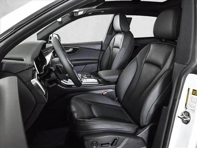 2026 Audi Q8 Premium Plus 55 TFSI quattro Tiptronic