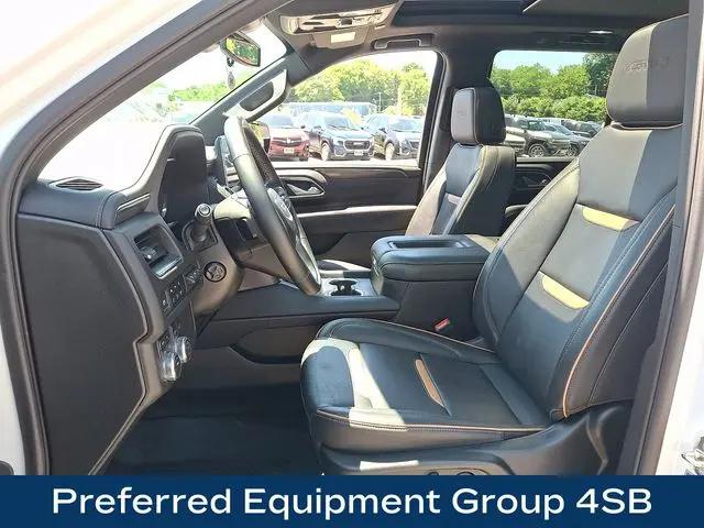 2024 GMC Yukon 4WD AT4