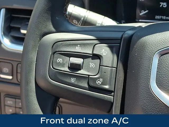 2024 GMC Yukon 4WD AT4