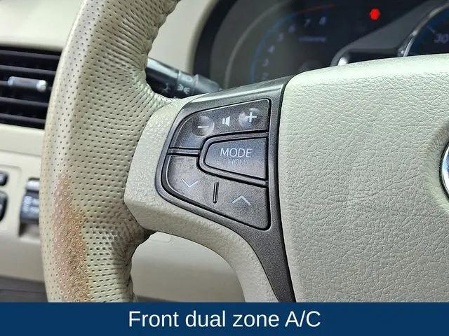 2014 Toyota Sienna XLE 7 Passenger