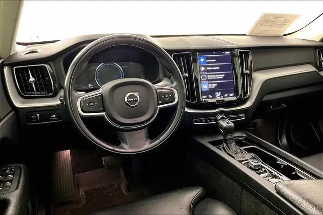 2019 Volvo XC60 T5 Momentum