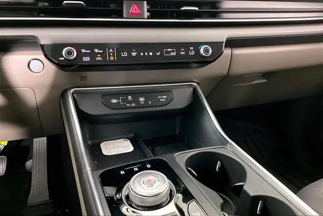 2026 Kia Carnival MPV SX