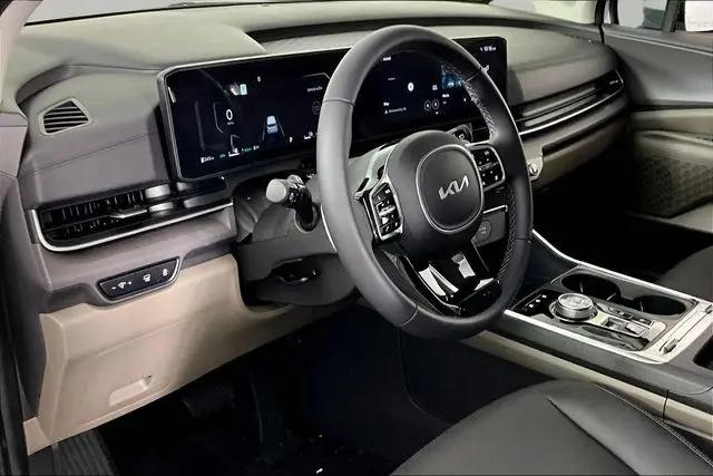 2026 Kia Carnival MPV SX