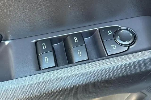 2023 GMC Canyon 2WD Crew Cab Short Box Elevation