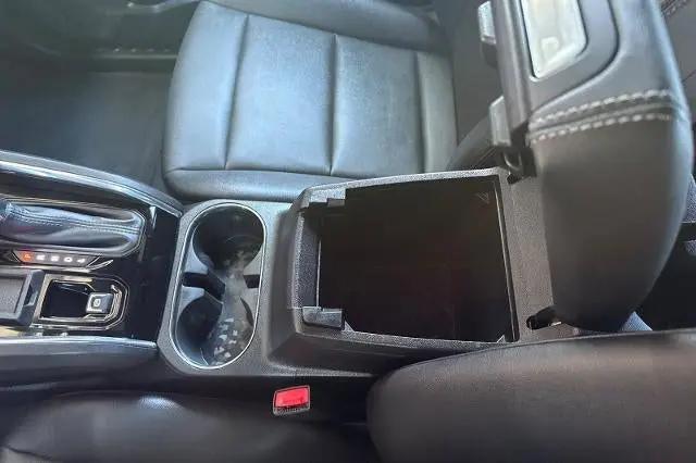 2023 GMC Canyon 2WD Crew Cab Short Box Elevation