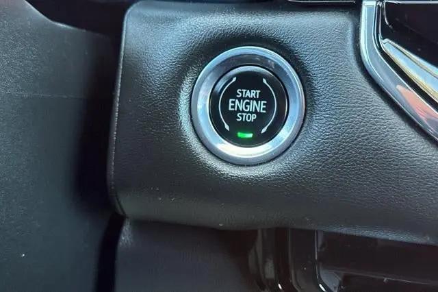 2023 GMC Canyon 2WD Crew Cab Short Box Elevation