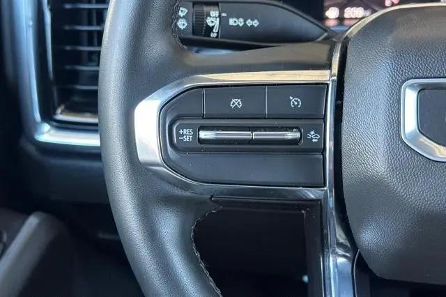 2023 GMC Canyon 2WD Crew Cab Short Box Elevation