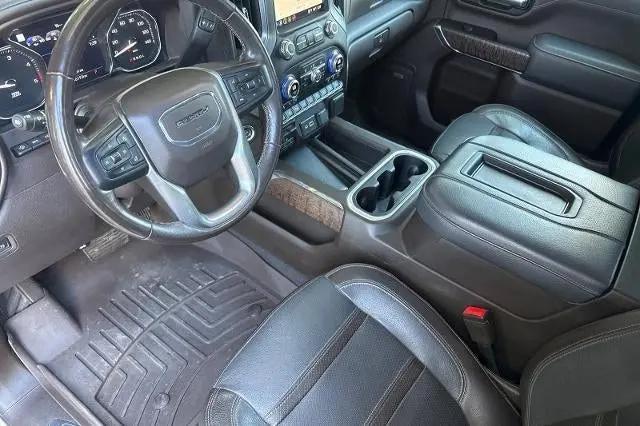 2022 GMC Sierra 3500HD 4WD Crew Cab Standard Bed Denali