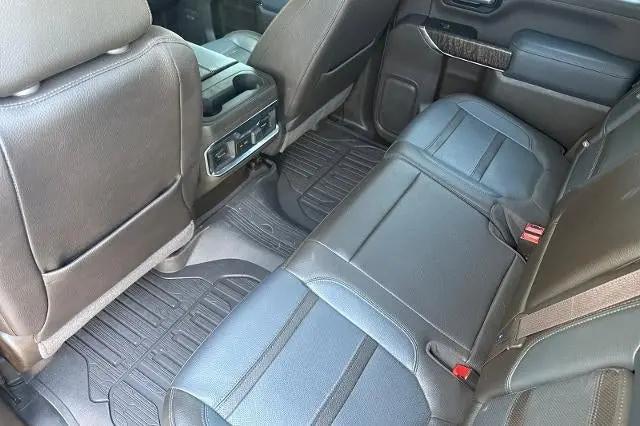 2022 GMC Sierra 3500HD 4WD Crew Cab Standard Bed Denali