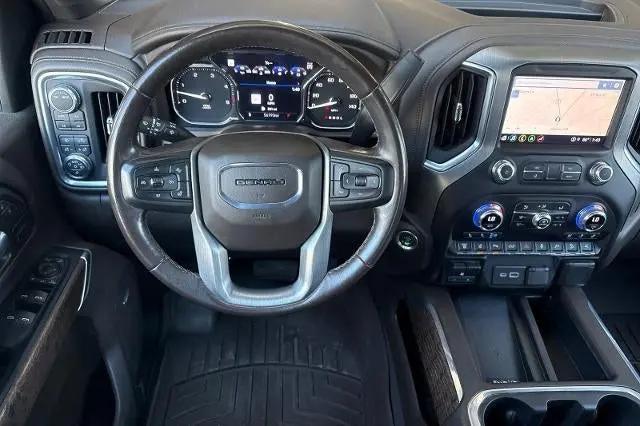 2022 GMC Sierra 3500HD 4WD Crew Cab Standard Bed Denali