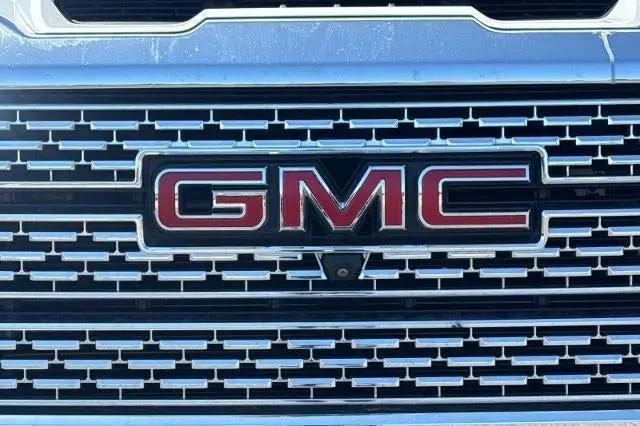 2022 GMC Sierra 3500HD 4WD Crew Cab Standard Bed Denali