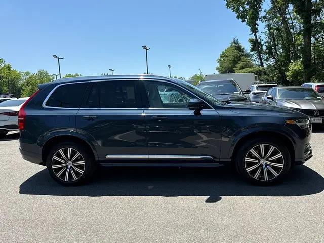 2025 Volvo XC90 B5 Core