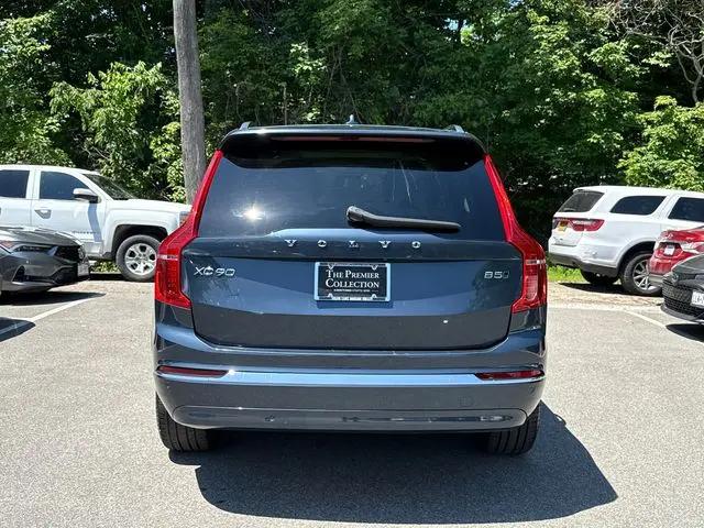 2025 Volvo XC90 B5 Core