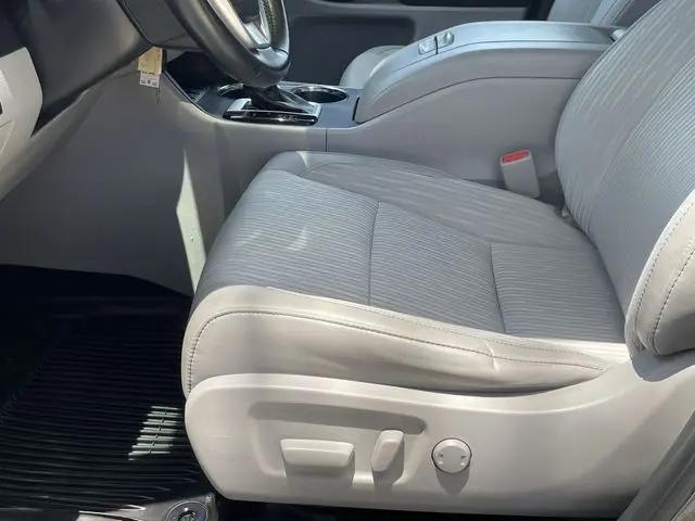 2019 Toyota Highlander LE Plus