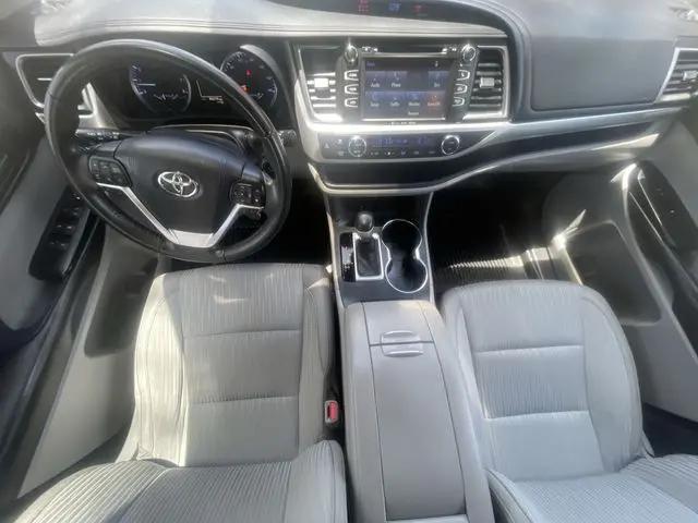 2019 Toyota Highlander LE Plus