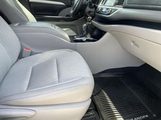 2019 Toyota Highlander LE Plus