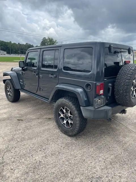 2017 Jeep Wrangler Unlimited Sahara 4x4