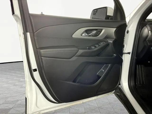 2022 Chevrolet Traverse FWD LT Cloth