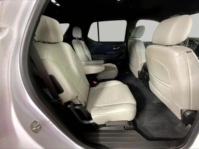 2022 Chevrolet Traverse FWD LT Cloth