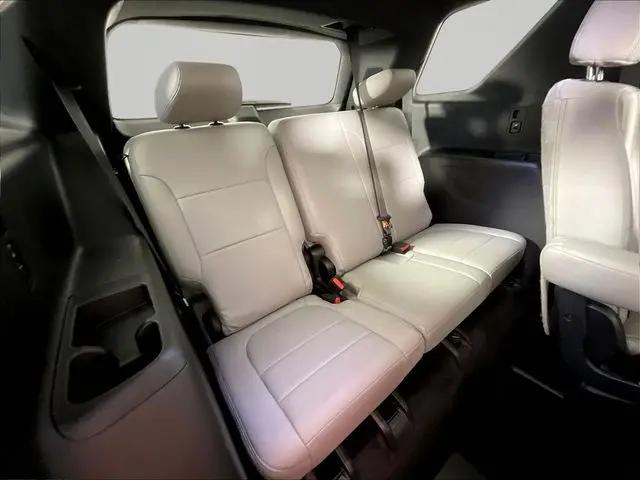 2022 Chevrolet Traverse FWD LT Cloth