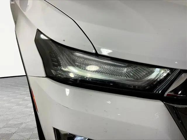 2022 Chevrolet Traverse FWD LT Cloth