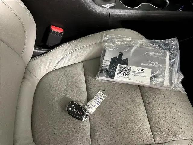 2022 Chevrolet Traverse FWD LT Cloth
