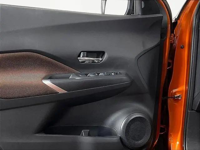 2023 Nissan Kicks SR Xtronic CVT