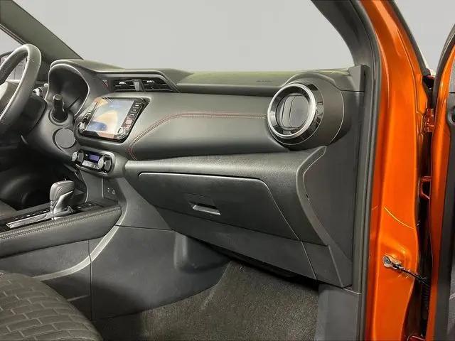 2023 Nissan Kicks SR Xtronic CVT