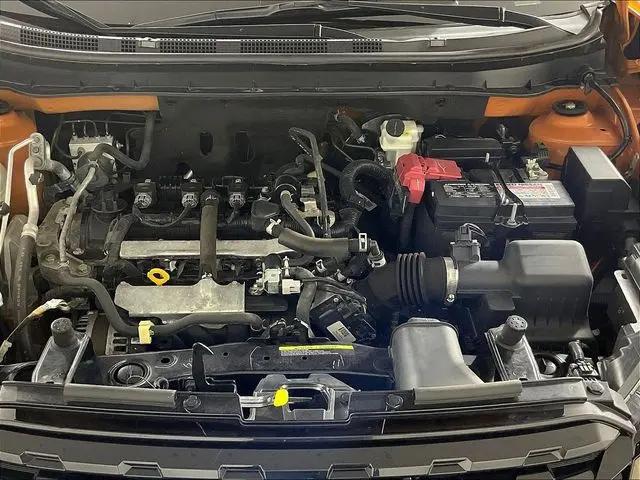2023 Nissan Kicks SR Xtronic CVT