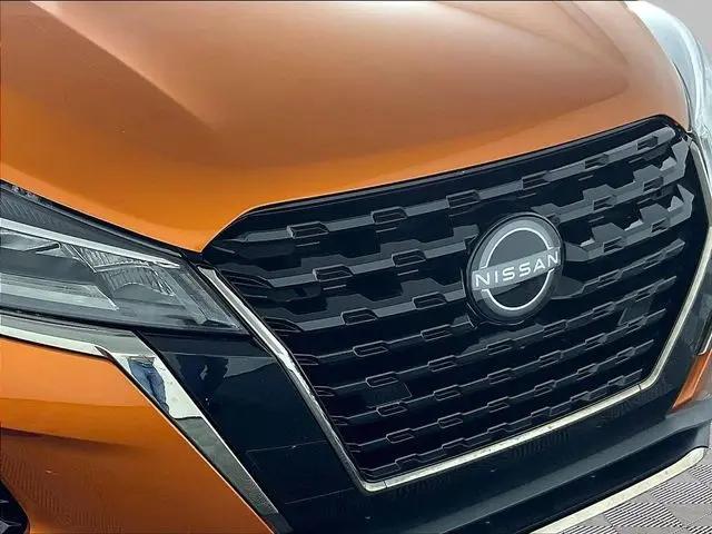 2023 Nissan Kicks SR Xtronic CVT