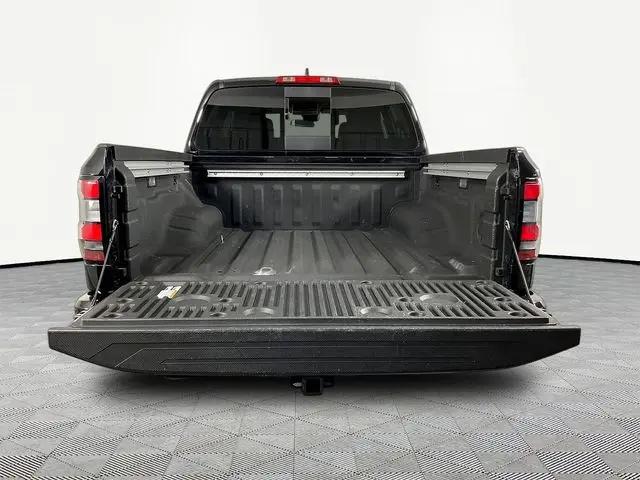 2023 Nissan Frontier Crew Cab SV 4x4