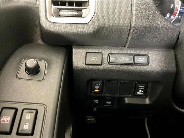2023 Nissan Frontier Crew Cab SV 4x4