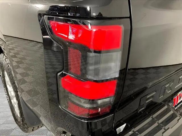 2023 Nissan Frontier Crew Cab SV 4x4