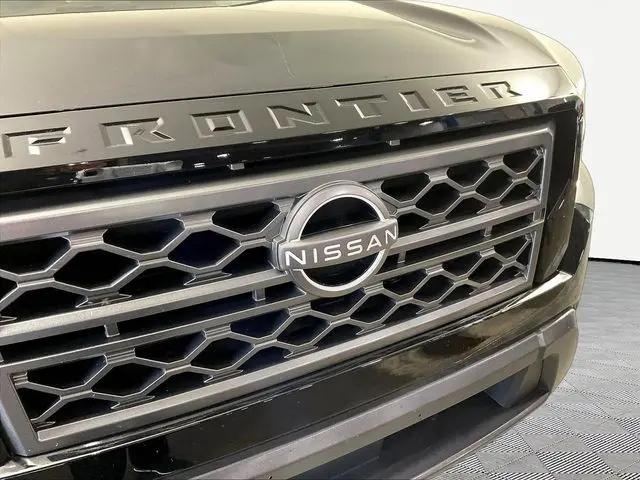 2023 Nissan Frontier Crew Cab SV 4x4