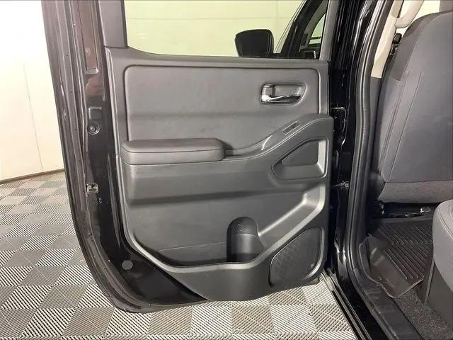 2023 Nissan Frontier Crew Cab SV 4x4