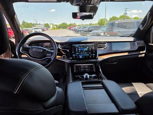 2022 Jeep Grand Wagoneer Series II 4x4