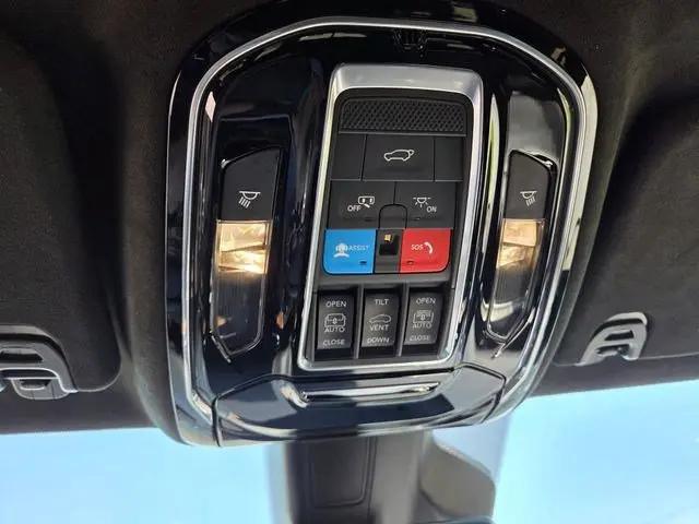 2022 Jeep Grand Wagoneer Series II 4x4