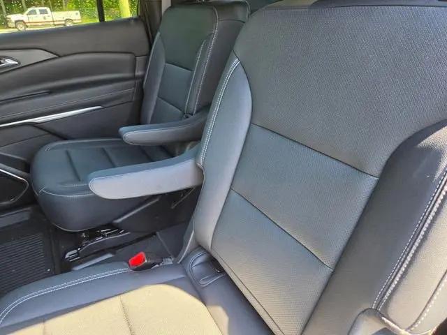 2024 Chevrolet Traverse AWD LT