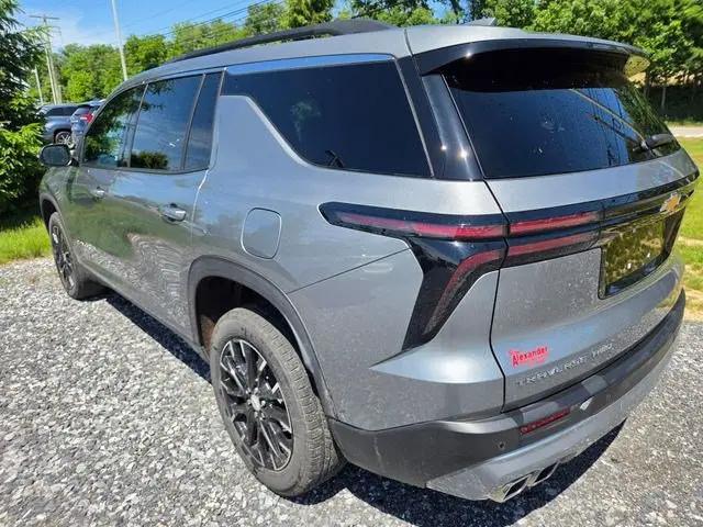2024 Chevrolet Traverse AWD LT